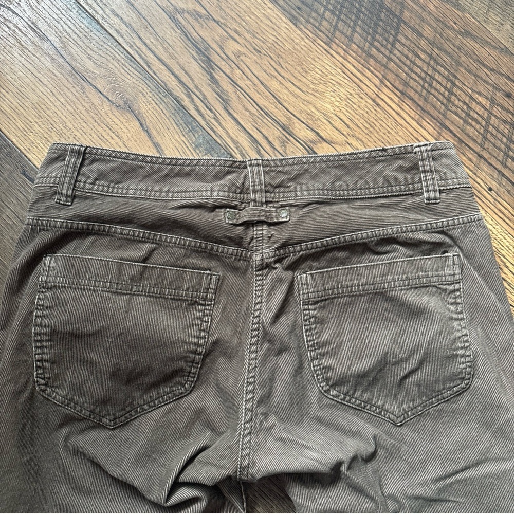 H&M Brown Low Rise Corduroy Pants Women’s Size 14 Straight Leg Y2K Casual - Picture 4 of 5